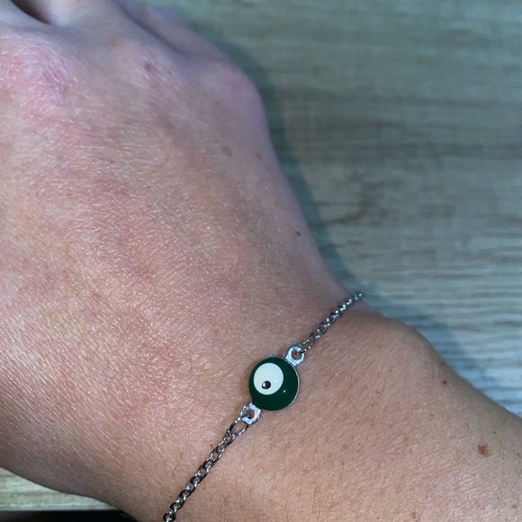 Green Evil Eye Bracelet - Picture 3 of 3